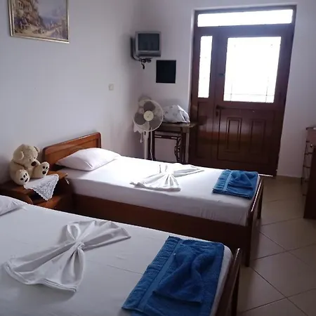 Villa Marilenas 招待所